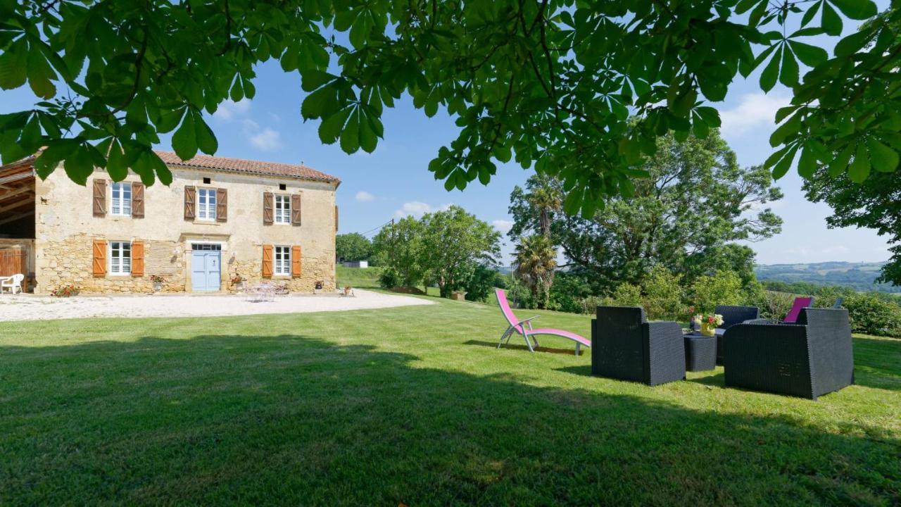 Le Guitou Villa Monlezun Bagian luar foto