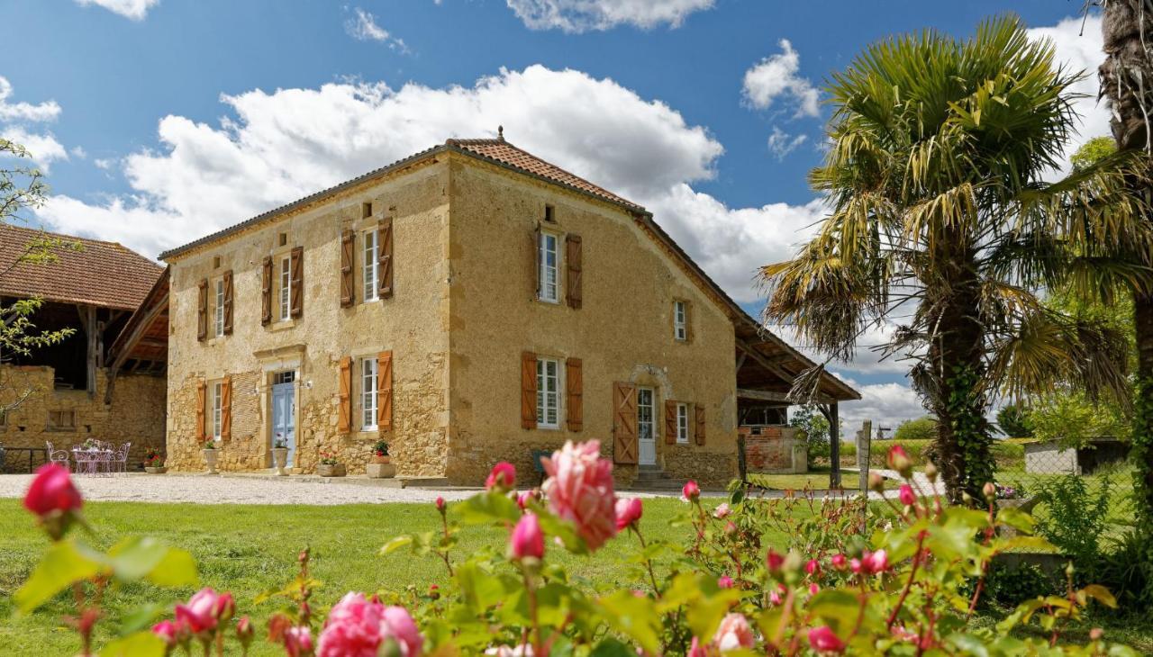 Le Guitou Villa Monlezun Bagian luar foto